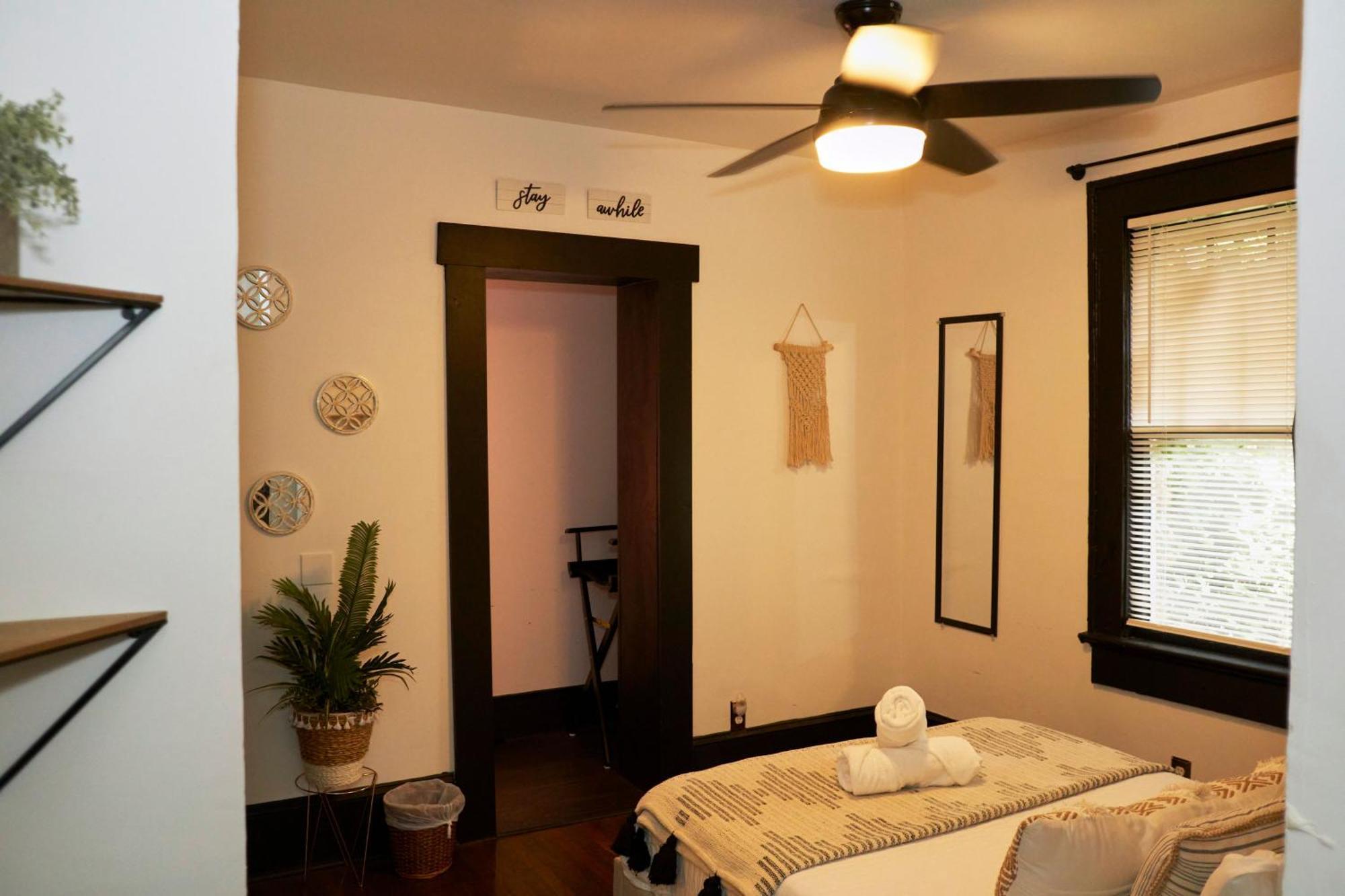 Cozy Atl Getaway - 5 Min From Airport & Downtown Villa Atlanta Exterior foto